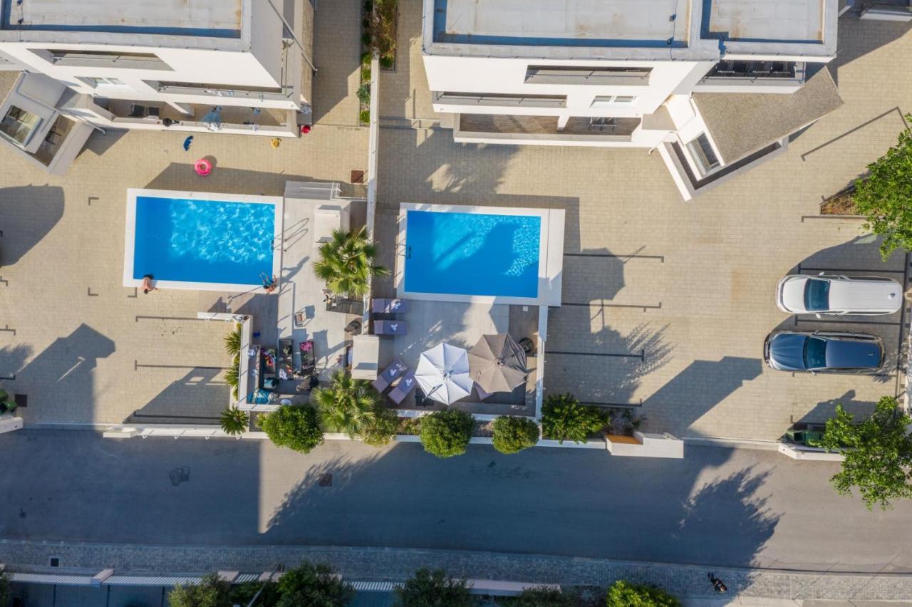 Apartments & Rooms Danivan Pool Villas B โนวาลยา ภายนอก รูปภาพ