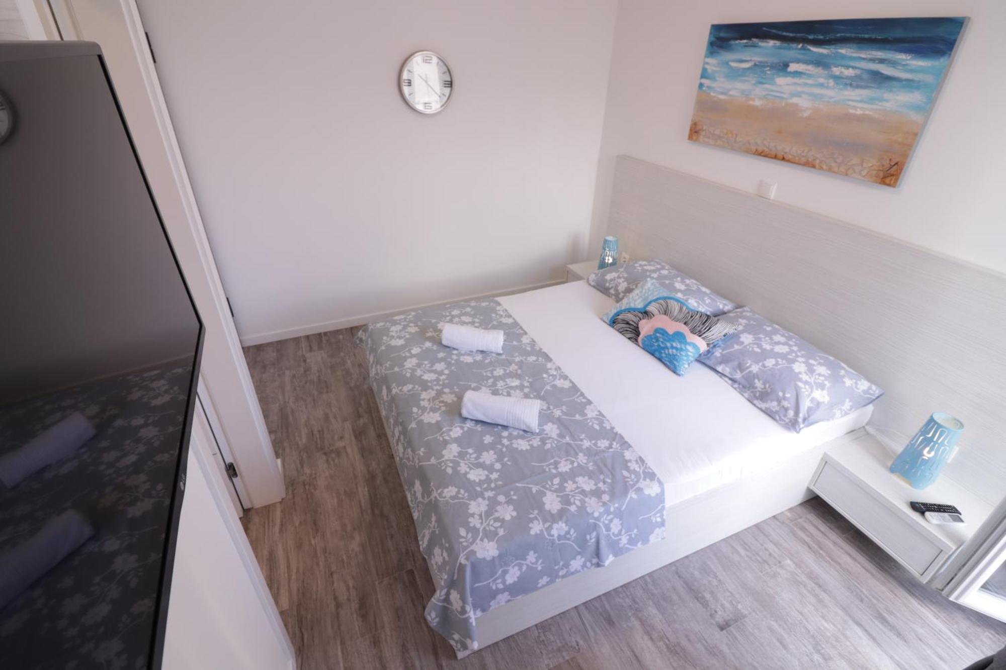 Apartments & Rooms Danivan Pool Villas B โนวาลยา ห้อง รูปภาพ