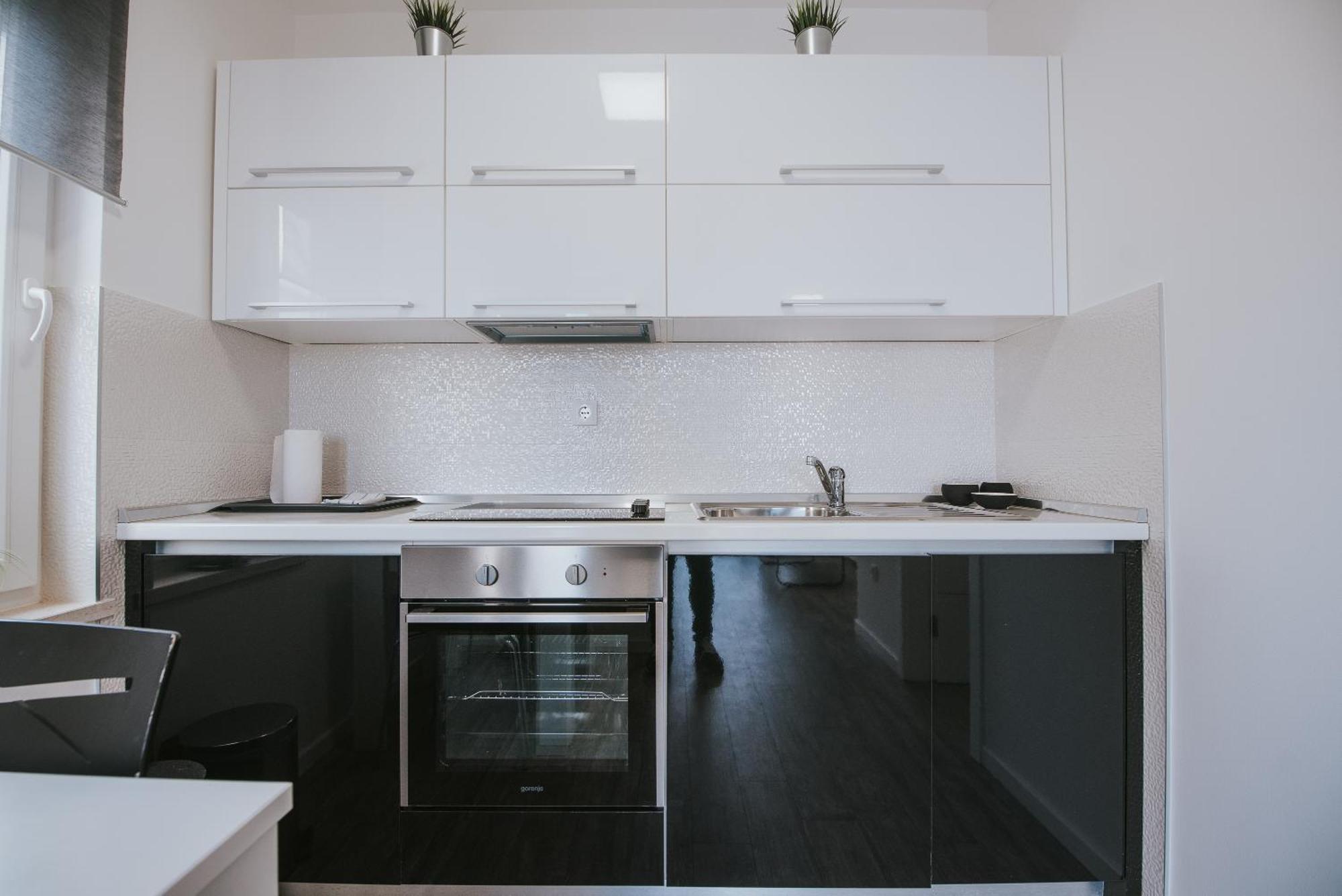 Apartments & Rooms Danivan Pool Villas B โนวาลยา ห้อง รูปภาพ
