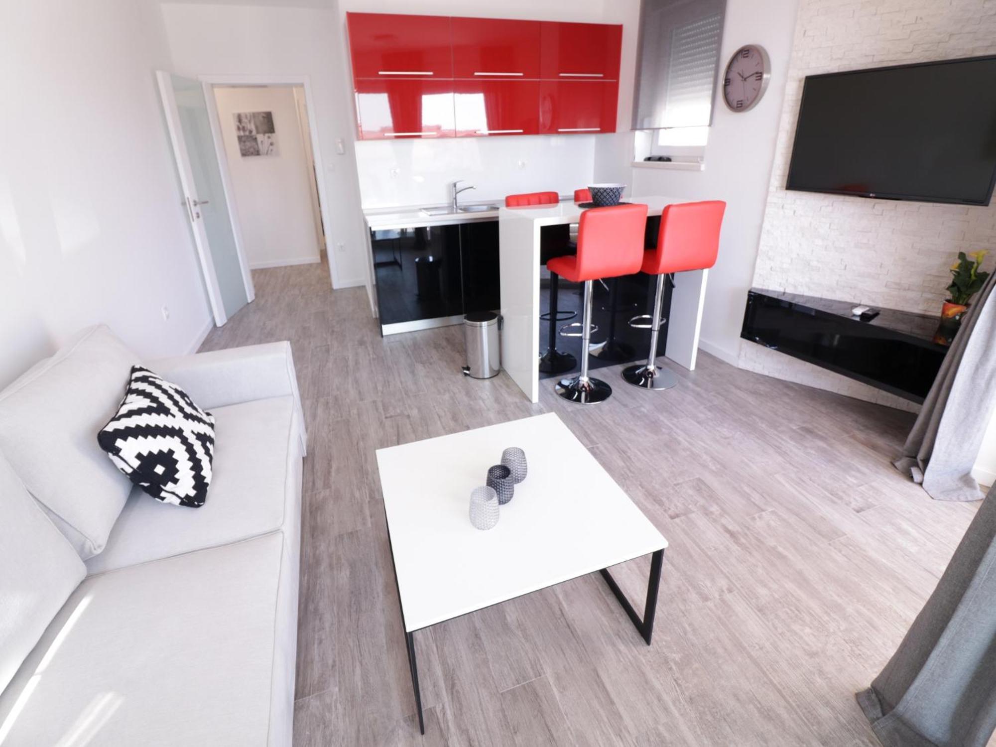 Apartments & Rooms Danivan Pool Villas B โนวาลยา ห้อง รูปภาพ